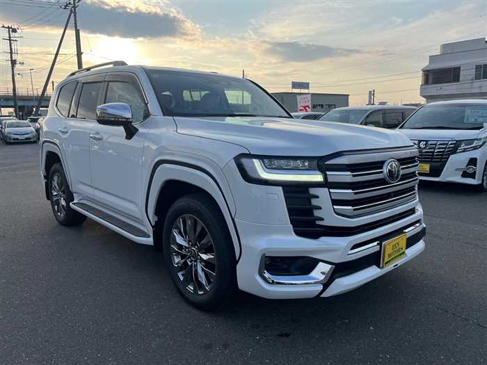 Toyota Land Cruiser ZX 2025 — миниатюра 3