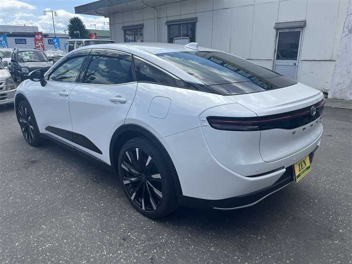 Toyota Crown CROSS OVER RS ADVANCED 2023 — миниатюра 5