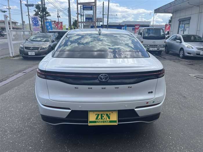 Toyota Crown CROSS OVER RS ADVANCED 2023 — миниатюра 8