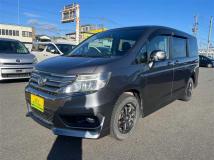 2013 Honda Step WGN