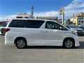 2012 Toyota Alphard Hybrid