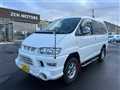 2005 Mitsubishi Delica Spacegear