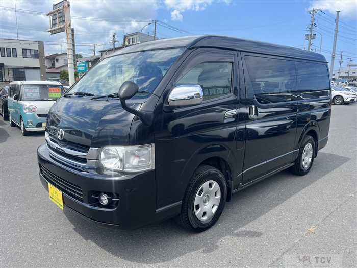 2010 Toyota Hiace Wagon