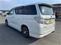2013 Toyota Vellfire