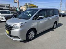 2015 Toyota Noah