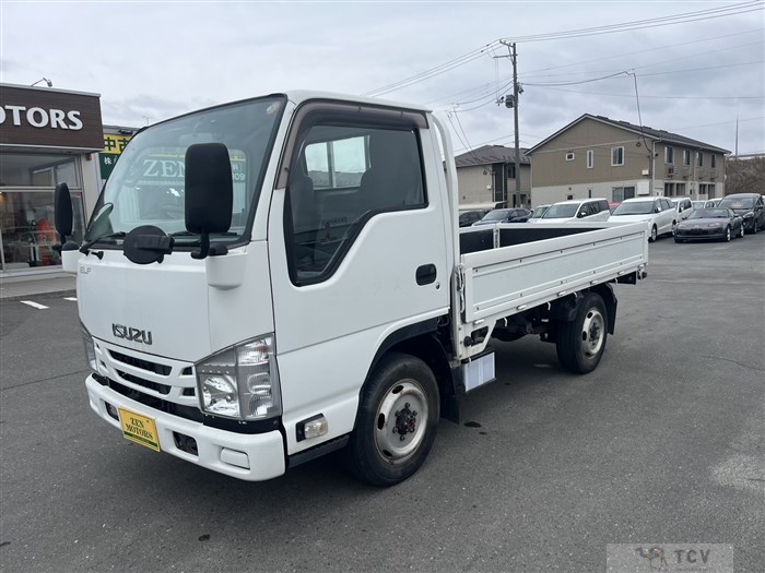 2016 Isuzu Elf Truck