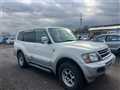 2000 Mitsubishi Pajero