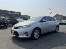 2012 Toyota Auris