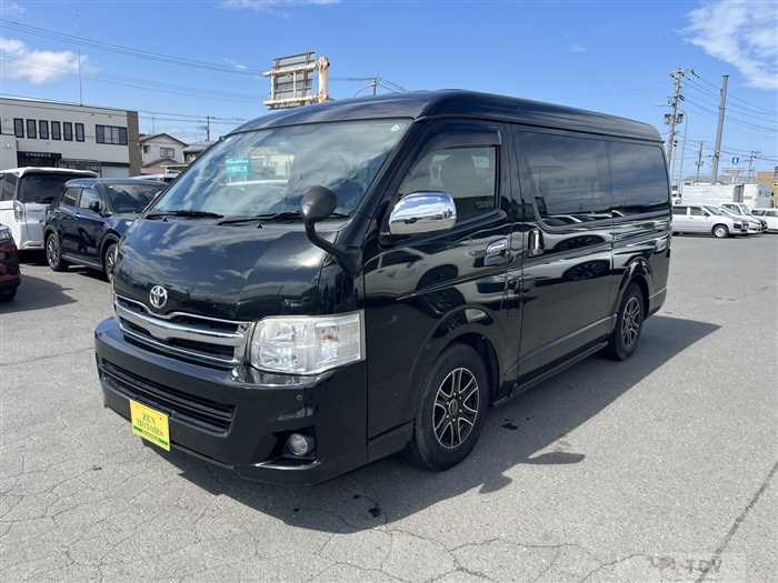 2011 Toyota Hiace Wagon