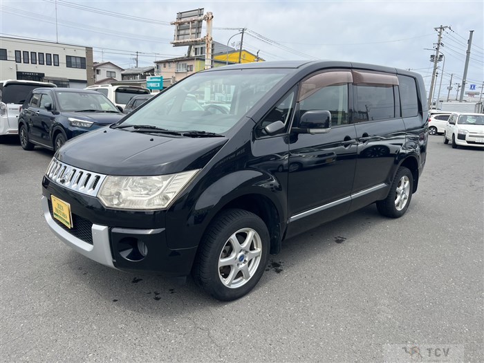2008 Mitsubishi Delica D5