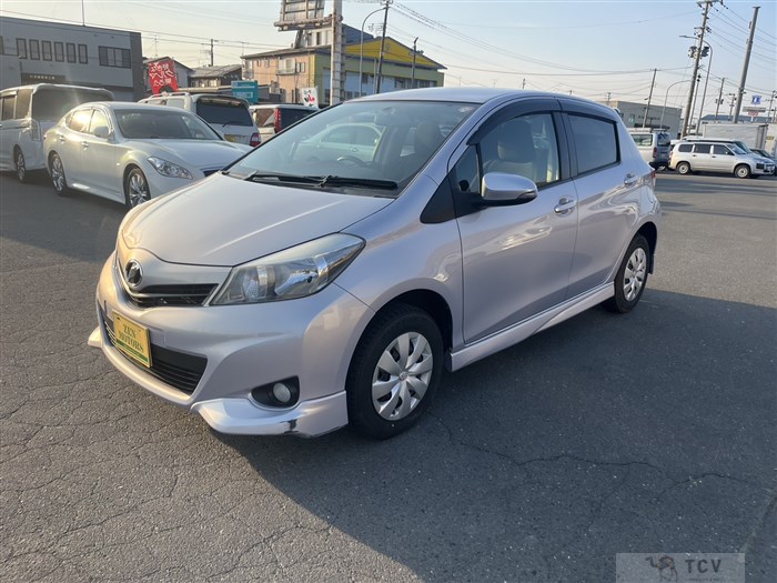 2013 Toyota Vitz