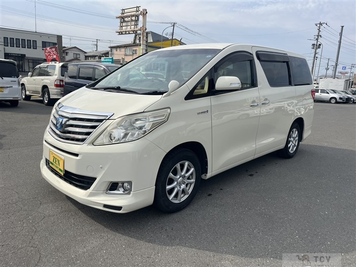 2012 Toyota Alphard Hybrid