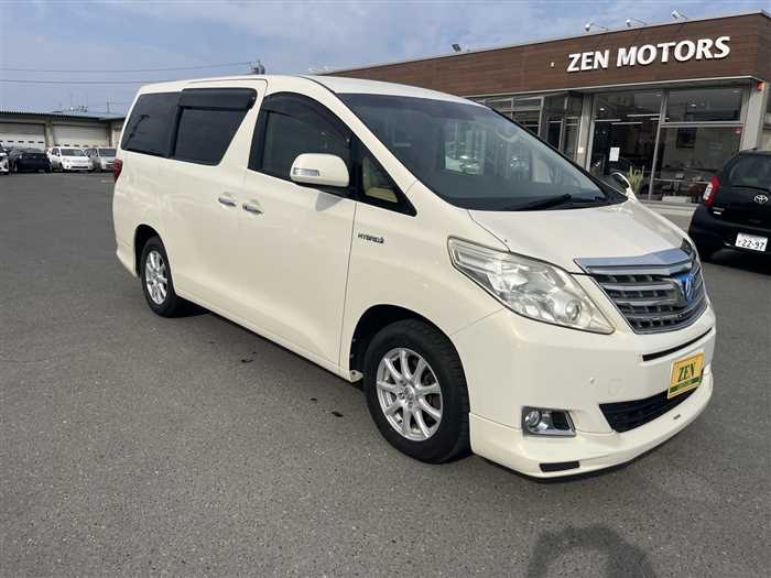 Toyota Alphard 2012 photo 3