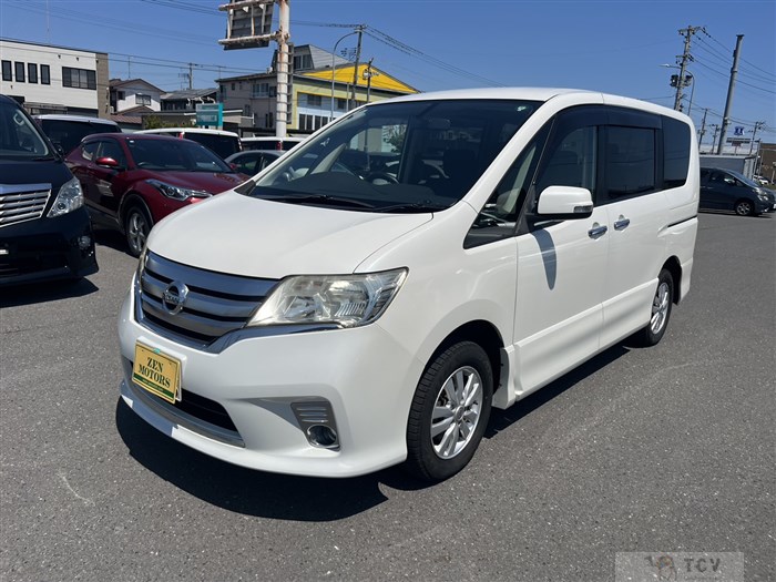 2011 Nissan Serena