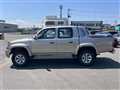 2002 Toyota Hilux Sports Pickup