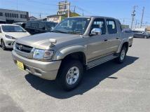 2002 Toyota Hilux Sports Pickup