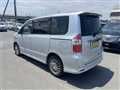 2010 Toyota Noah