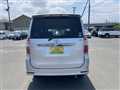 2010 Toyota Noah