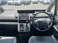 2010 Toyota Noah