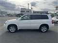 2005 Toyota Kluger Hybrid