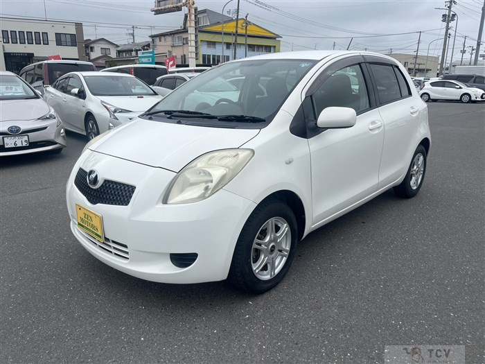2005 Toyota Vitz