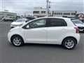 2005 Toyota Vitz