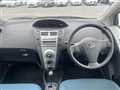 2005 Toyota Vitz