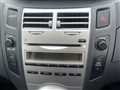 2005 Toyota Vitz