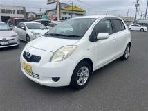 2005 Toyota Vitz