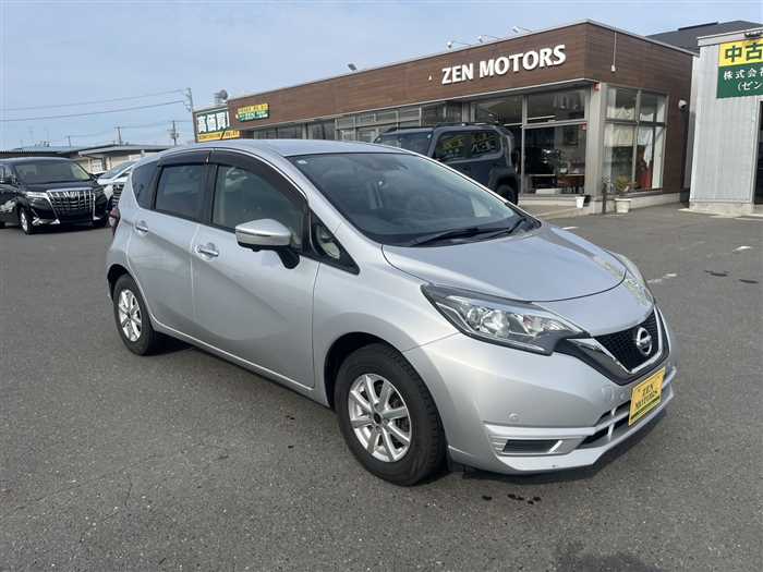 Nissan Note 2017 photo 3