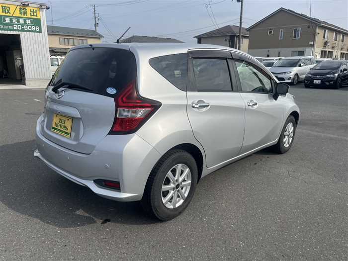 Nissan Note 2017 photo 4