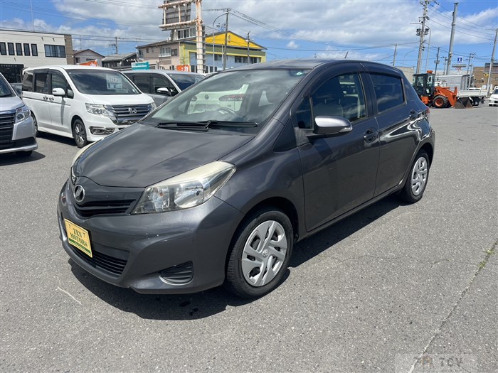 2013 Toyota Vitz