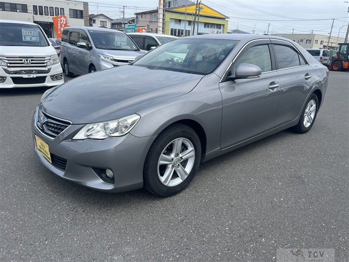 2011 Toyota Mark X