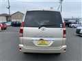 2005 Toyota Noah