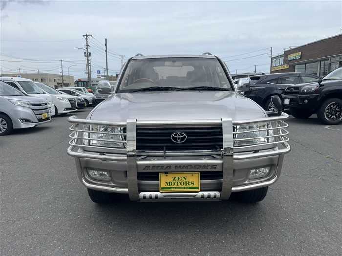 Toyota Land Cruiser 2001 photo 2