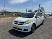 2011 Toyota Isis