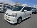 2011 Toyota Voxy