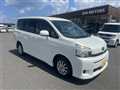 2011 Toyota Voxy