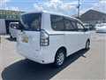 2011 Toyota Voxy