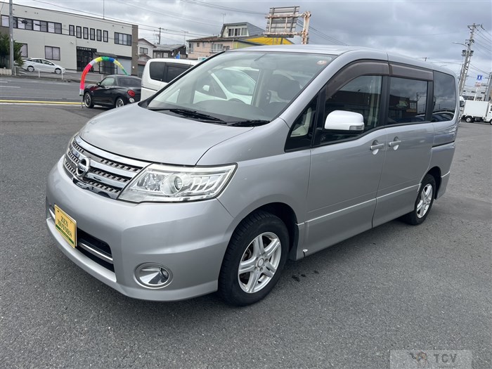 2010 Nissan Serena