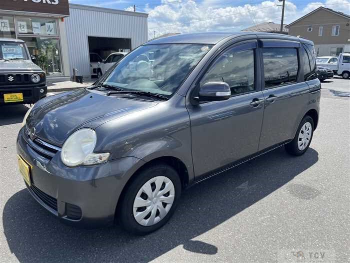 2009 Toyota Sienta