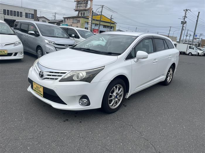 2013 Toyota Avensis Wagon