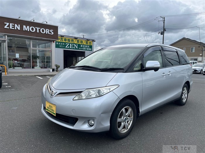 2013 Toyota Estima