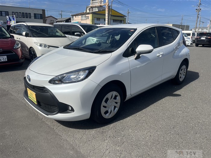 2023 Toyota AQUA