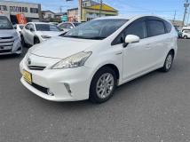 2011 Toyota PRIUS α