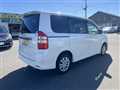 2010 Toyota Noah