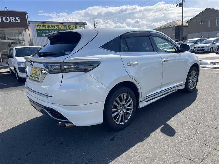 Toyota Harrier 2014 photo 4