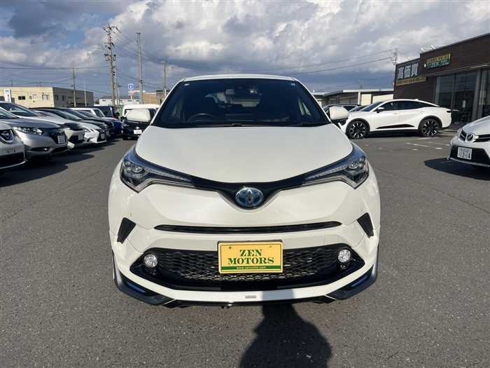 Toyota C-Hr 2017 photo 2