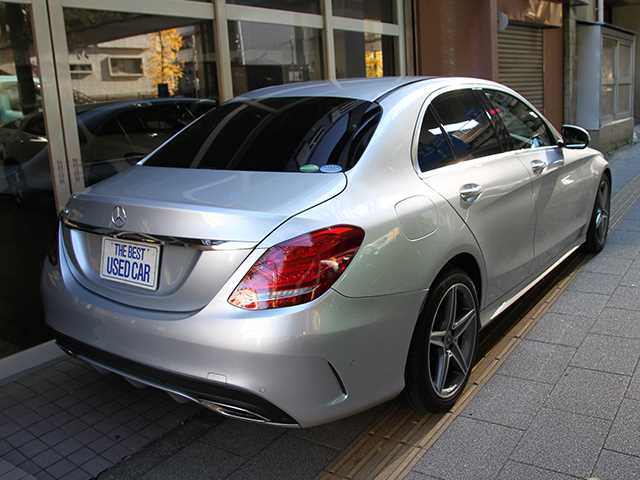 Mercedes-Benz C-Class 2018 photo 2