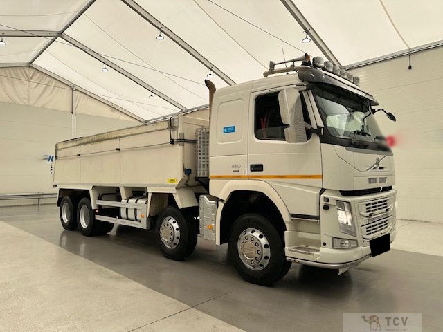 2016 Volvo Volvo Others